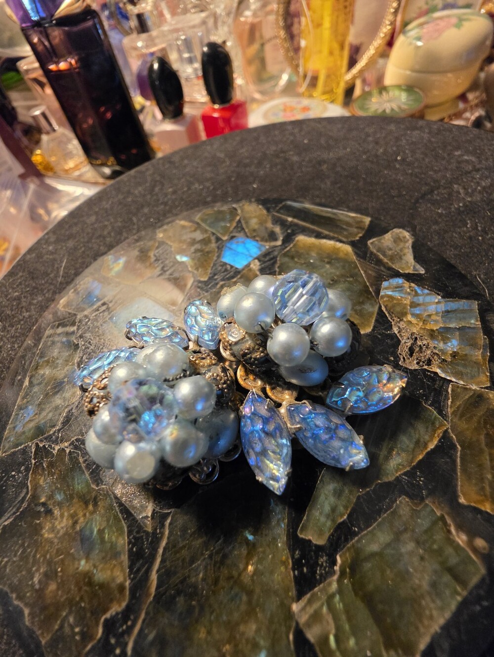 Stunning Brooche Reminds Me of Miriam Haskell.